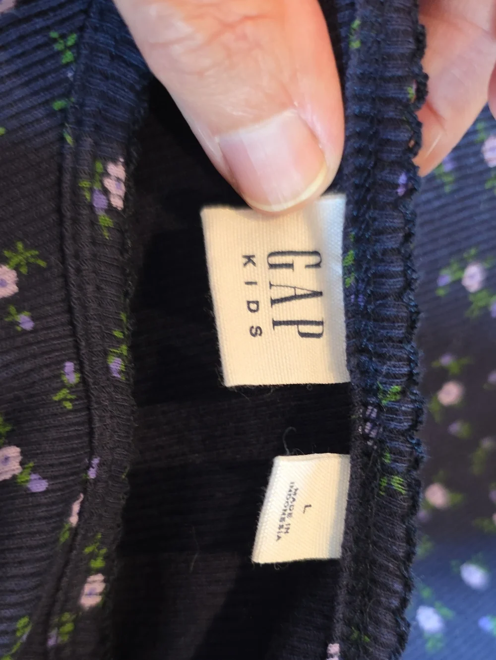 GAP Kids Ribbed Tees Size Large